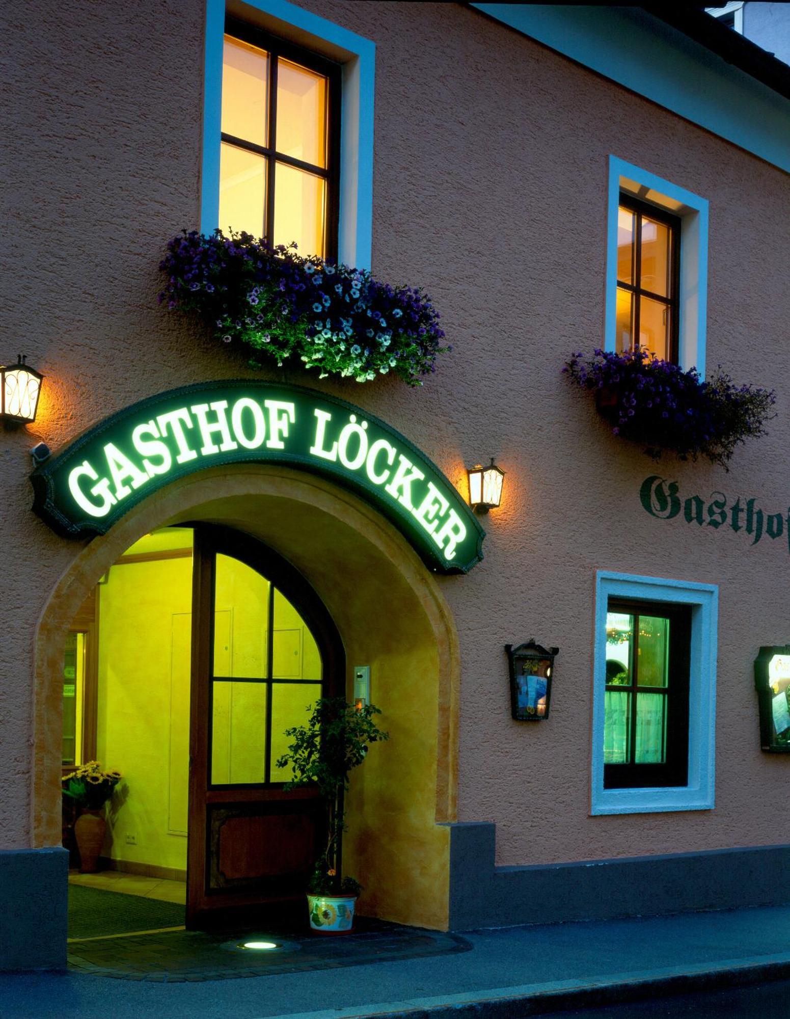 Gasthof - Restaurant Locker Hotel Radstadt Ngoại thất bức ảnh